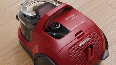 Прахосмукачка Bosch Series 4, 750 W, Червена -  BGC21X350 gallery image 2