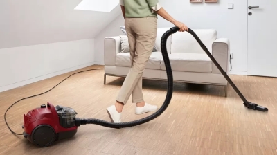 Прахосмукачка Bosch Series 4, 750 W, Червена -  BGC21X350 gallery image 8